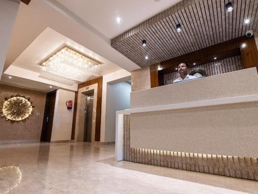 Hotel Emerald Inn 博帕尔 外观 照片
